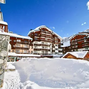 Le Rond Point Des Pistes Apartment